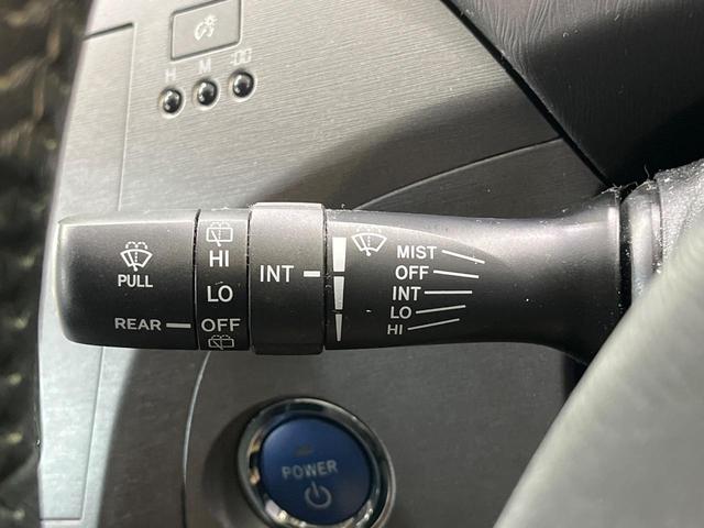 プリウス S 純正SDナビ バックカメラ 禁煙車 スマートキー HIDヘッド ビルトインETC オートライト オートエアコン Bluetooth CD フルセグ 純正15インチアルミ(43枚目)