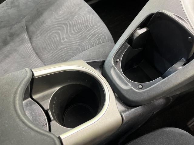 プリウス S 純正SDナビ バックカメラ 禁煙車 スマートキー HIDヘッド ビルトインETC オートライト オートエアコン Bluetooth CD フルセグ 純正15インチアルミ(47枚目)