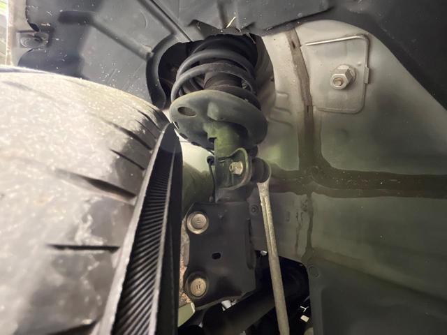 プリウス S 純正SDナビ バックカメラ 禁煙車 スマートキー HIDヘッド ビルトインETC オートライト オートエアコン Bluetooth CD フルセグ 純正15インチアルミ(53枚目)