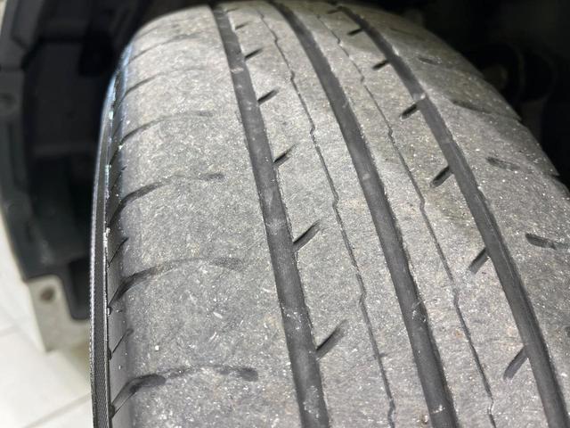 プリウス S 純正SDナビ バックカメラ 禁煙車 スマートキー HIDヘッド ビルトインETC オートライト オートエアコン Bluetooth CD フルセグ 純正15インチアルミ(54枚目)