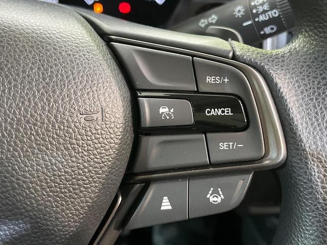 WR-V X 登録済未使用車 純正SDナビ バックカメラ 衝突被害軽減システム レーダークルーズ 禁煙車 コーナーセンサー スマートキー LEDヘッド オートハイビーム 車線逸脱警報 オートライト オートエアコン(6枚目)