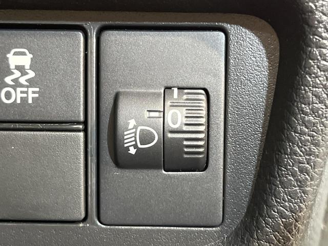 WR-V X 登録済未使用車 純正SDナビ バックカメラ 衝突被害軽減システム レーダークルーズ 禁煙車 コーナーセンサー スマートキー LEDヘッド オートハイビーム 車線逸脱警報 オートライト オートエアコン(33枚目)