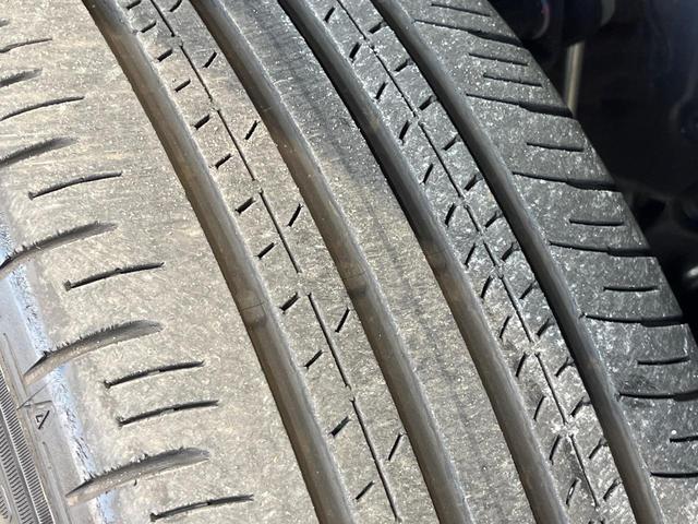 RAV4 G 4WD サンルーフ 純正9型ナビ 全周囲カメラ 衝突被害軽減システム レーダークルーズ 禁煙車 電動リアゲート 前席シートベンチレーション パワーシート ドラレコ コーナーセンサー スマートキー(31枚目)