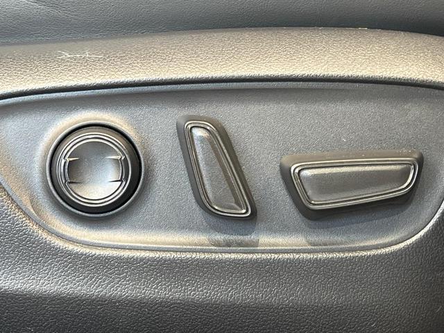 RAV4 G 4WD サンルーフ 純正9型ナビ 全周囲カメラ 衝突被害軽減システム レーダークルーズ 禁煙車 電動リアゲート 前席シートベンチレーション パワーシート ドラレコ コーナーセンサー スマートキー(50枚目)