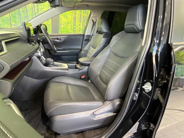 RAV4 G 4WD サンルーフ 純正9型ナビ 全周囲カメラ 衝突被害軽減システム レーダークルーズ 禁煙車 電動リアゲート 前席シートベンチレーション パワーシート ドラレコ コーナーセンサー スマートキー(61枚目)