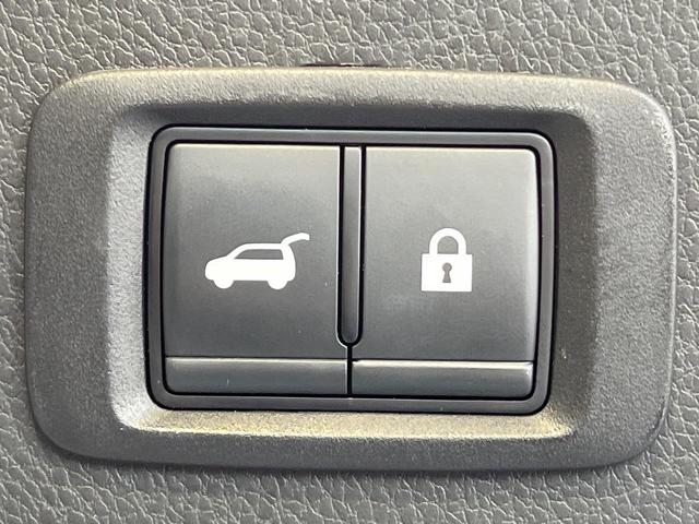 エクリプスクロス ブラックエディション 4WD サンルーフ 純正8型ナビ 全周囲カメラ 衝突被害軽減システム マイパイロット シートヒーター 禁煙車 電動リアゲート ハーフレザーシート パワーシート コーナーセンサー LEDヘッド(43枚目)