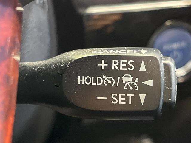 プリウス Aツーリングセレクション 純正9型ナビ バックカメラ トヨタセーフティセンス レーダークルーズ シートヒーター 禁煙車 コーナーセンサー スマートキー LEDヘッド ETC オートハイビーム オートライト オートエアコン(5枚目)