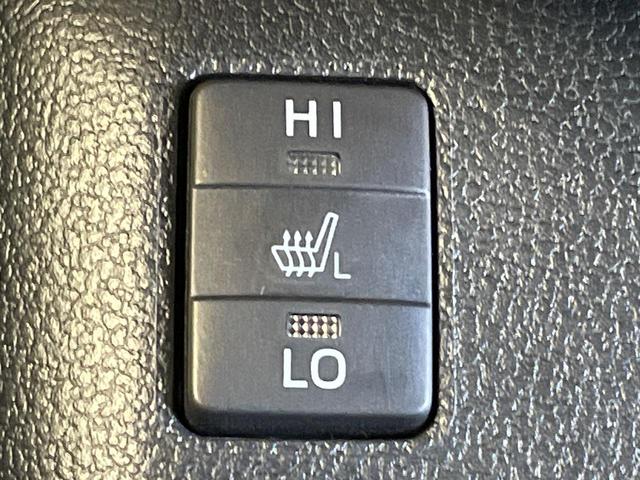 プリウス Aツーリングセレクション 純正9型ナビ バックカメラ トヨタセーフティセンス レーダークルーズ シートヒーター 禁煙車 コーナーセンサー スマートキー LEDヘッド ETC オートハイビーム オートライト オートエアコン(6枚目)