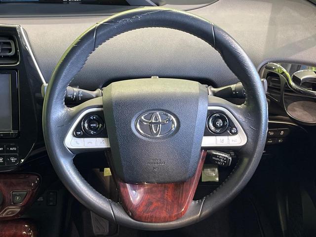 プリウス Aツーリングセレクション 純正9型ナビ バックカメラ トヨタセーフティセンス レーダークルーズ シートヒーター 禁煙車 コーナーセンサー スマートキー LEDヘッド ETC オートハイビーム オートライト オートエアコン(11枚目)