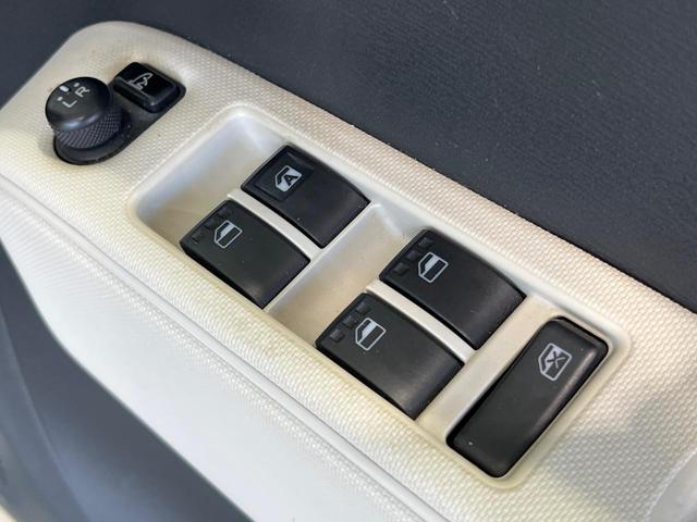 ミラココア ココアプラスG 純正SDナビ バックカメラ 禁煙車 スマートキー オートエアコン CD 電動格納ミラー(31枚目)