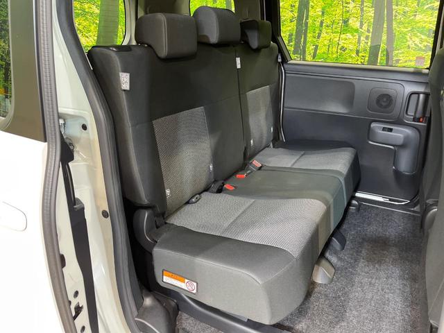 シエンタ ハイブリッドＧ　１０．５インチナビ　両側電動ドア　全周囲カメラ　衝突被害軽減システム　１００Ｖ電源　レーダークルーズ　禁煙車　コーナーセンサー　スマートキー　ＬＥＤヘッド　ビルトインＥＴＣ　オートハイビーム（9枚目）