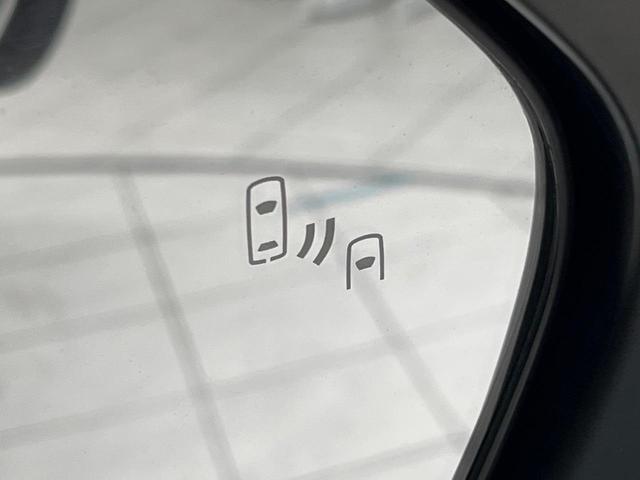 シエンタ ハイブリッドＧ　１０．５インチナビ　両側電動ドア　全周囲カメラ　衝突被害軽減システム　１００Ｖ電源　レーダークルーズ　禁煙車　コーナーセンサー　スマートキー　ＬＥＤヘッド　ビルトインＥＴＣ　オートハイビーム（28枚目）