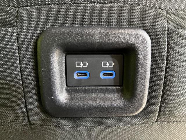 シエンタ ハイブリッドＧ　１０．５インチナビ　両側電動ドア　全周囲カメラ　衝突被害軽減システム　１００Ｖ電源　レーダークルーズ　禁煙車　コーナーセンサー　スマートキー　ＬＥＤヘッド　ビルトインＥＴＣ　オートハイビーム（35枚目）