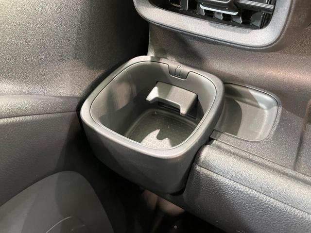 シエンタ ハイブリッドＧ　１０．５インチナビ　両側電動ドア　全周囲カメラ　衝突被害軽減システム　１００Ｖ電源　レーダークルーズ　禁煙車　コーナーセンサー　スマートキー　ＬＥＤヘッド　ビルトインＥＴＣ　オートハイビーム（65枚目）