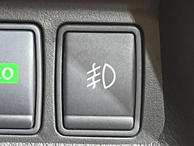 エクストレイル 20X ハイブリッド エマージェンシーブレーキP 純正8型SDナビ バックカメラ 衝突被害軽減 禁煙車 電動リアゲート ドラレコ コーナーセンサー デジタルミラー スマートキー 4WD LEDヘッド ビルトインETC オートライト オートエアコン(33枚目)