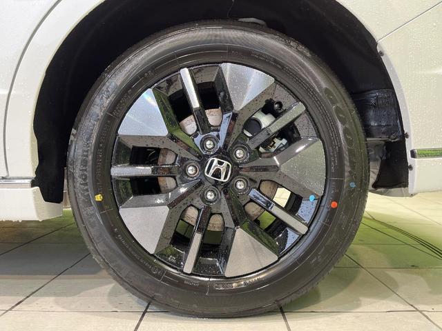ステップワゴン e:HEVスパーダ 登録済未使用車 純正11.4インチナビ バックカメラ ホンダセンシング 両側パワースライドドア アダプティブクルーズコントロール クリアランスソナー シートヒーター オートマチックハイビーム(64枚目)