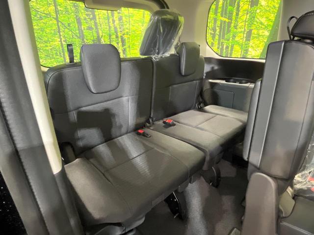 セレナ e-パワー ハイウェイスターV 登録済み未使用車 プロパイロット 純正12インチナビ 全周囲カメラ 衝突軽減システム クリアランスソナー 両側パワースライドドア ブラインドスポットモニター ETC2.0 フルセグTV(10枚目)