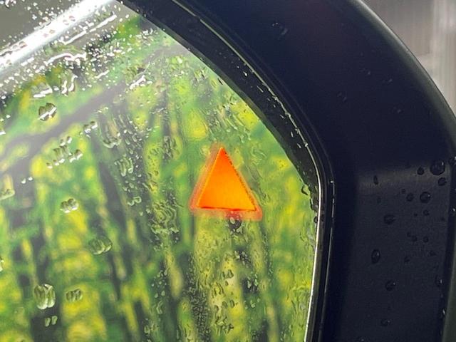 セレナ e-パワー ハイウェイスターV 登録済み未使用車 プロパイロット 純正12インチナビ 全周囲カメラ 衝突軽減システム クリアランスソナー 両側パワースライドドア ブラインドスポットモニター ETC2.0 フルセグTV(55枚目)