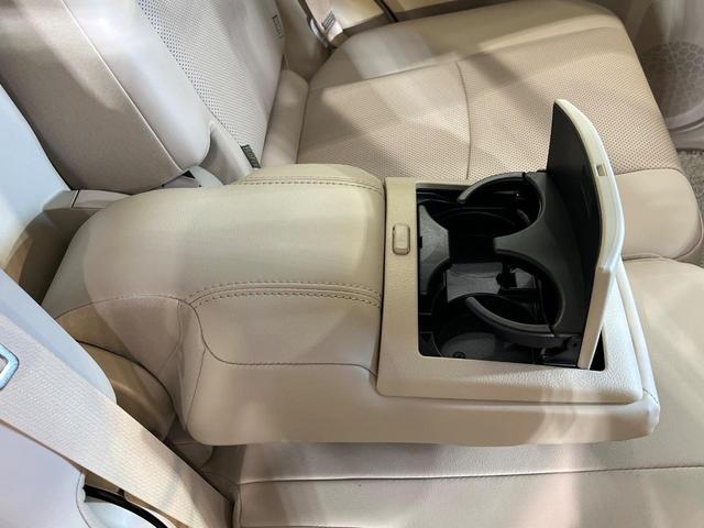 ランドクルーザープラド ＴＸ　Ｌパッケージ　マットブラックエディション　サンルーフ　メーカーオプションナビ　全周囲カメラ　ＢＳＭ　衝突被害軽減　レーダークルーズ　禁煙車　レザーシート　シートエアコン　ドラレコ　コーナーセンサー　スマートキー　ＬＥＤヘッド　ＥＴＣ２．０（61枚目）