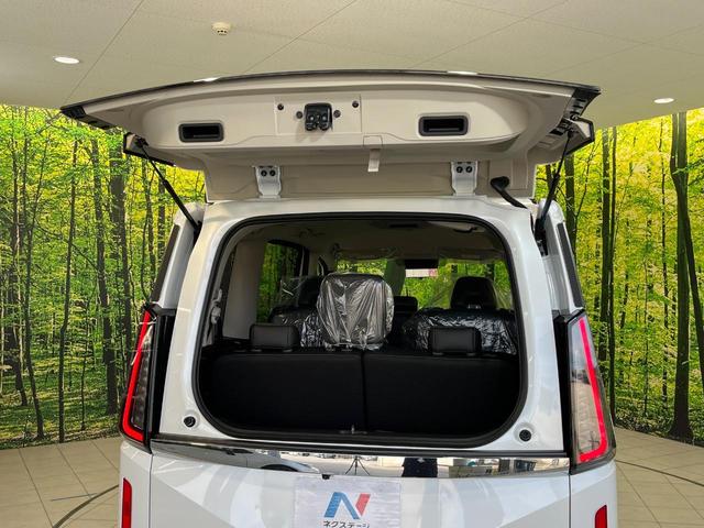 セレナ ｅ－パワー　ハイウェイスターＶ　純正１２．３インチナビ　アラウンドビューモニター　プロパイロット　インテリジェントエマージェンシーブレーキ　両側パワースライドドア　インテリジェントルームミラー　ＥＴＣ　ドライブレコーダー（53枚目）