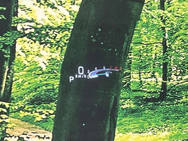 スペーシア ハイブリッドX 両側電動ドア 純正SDナビ 全周囲カメラ 衝突被害軽減システム 禁煙車 シートヒーター ドラレコ コーナーセンサー スマートキー LEDヘッド ビルトインETC 車線逸脱警報 オートライト(25枚目)