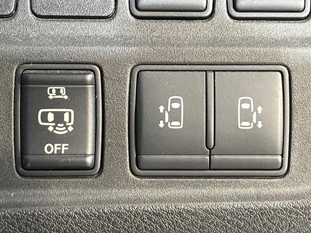 セレナ ハイウェイスター　プロパイロットエディション　両側電動ドア　純正９型ナビ　フリップダウンモニター　バックカメラ　衝突被害軽減　プロパイロット　禁煙車　コーナーセンサー　スマートキー　ＬＥＤヘッド　ビルトインＥＴＣ　車線逸脱警報　オートライト（7枚目）