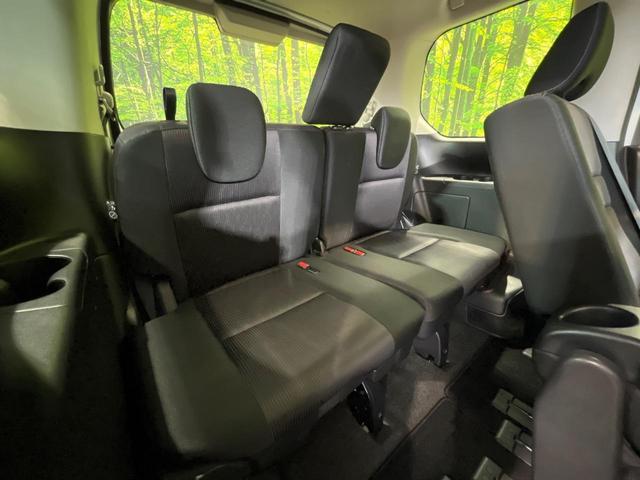 セレナ ハイウェイスター　プロパイロットエディション　両側電動ドア　純正９型ナビ　フリップダウンモニター　バックカメラ　衝突被害軽減　プロパイロット　禁煙車　コーナーセンサー　スマートキー　ＬＥＤヘッド　ビルトインＥＴＣ　車線逸脱警報　オートライト（10枚目）