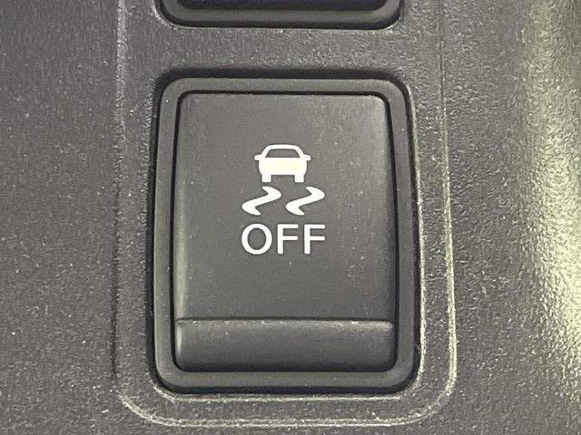 セレナ ハイウェイスター　プロパイロットエディション　両側電動ドア　純正９型ナビ　フリップダウンモニター　バックカメラ　衝突被害軽減　プロパイロット　禁煙車　コーナーセンサー　スマートキー　ＬＥＤヘッド　ビルトインＥＴＣ　車線逸脱警報　オートライト（32枚目）