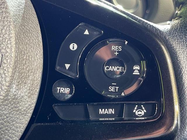 N-BOXカスタム G・Lターボホンダセンシング ターボ 両側電動ドア 純正SDナビ バックカメラ 衝突被害軽減システム レーダークルーズ 禁煙車 ハーフレザーシート ドラレコ スマートキー LEDヘッド ビルトインETC オートライト(4枚目)