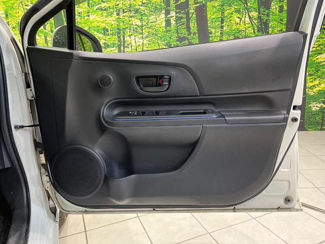 アクア S 純正SDナビ バックカメラ 禁煙車 スマートキー ビルトインETC オートライト オートエアコン Bluetooth CD 地デジ(38枚目)