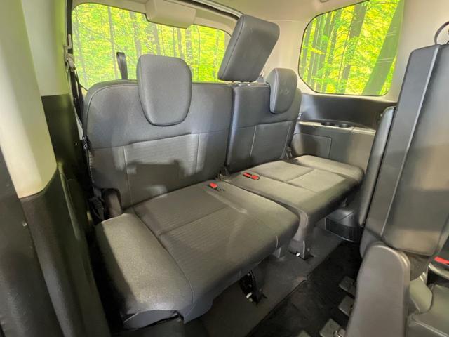 セレナ ハイウェイスターV 純正12インチナビ 純正エアロ プロパイロット 両側電動ドア 後席モニター 全周囲カメラ 衝突被害軽減システム レーダークルーズ 禁煙車 コーナーセンサー スマートキー LEDヘッド ビルトインETC(10枚目)