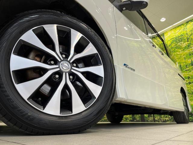 セレナ ハイウェイスターＧ　両側電動ドア　ＢＩＧ－Ｘ９型ナビ　後席モニター　全周囲カメラ　衝突被害軽減システム　禁煙車　コーナーセンサー　スマートキー　ＬＥＤヘッド　ビルトインＥＴＣ　クルコン　パークアシスト　オートライト（14枚目）