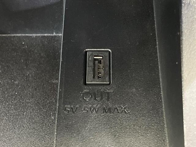 セレナ ハイウェイスターＧ　両側電動ドア　ＢＩＧ－Ｘ９型ナビ　後席モニター　全周囲カメラ　衝突被害軽減システム　禁煙車　コーナーセンサー　スマートキー　ＬＥＤヘッド　ビルトインＥＴＣ　クルコン　パークアシスト　オートライト（37枚目）