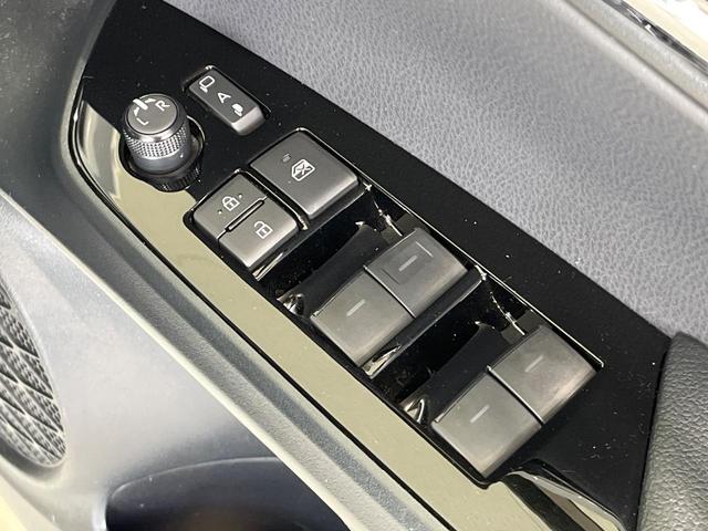 プリウスPHV A 純正9型ナビ 全周囲カメラ 衝突被害軽減システム レーダークルーズ 禁煙車 パワーシート ドラレコ コーナーセンサー スマートキー LEDヘッド ビルトインETC オートハイビーム 車線逸脱警報(40枚目)