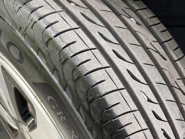 プリウスPHV A 純正9型ナビ 全周囲カメラ 衝突被害軽減システム レーダークルーズ 禁煙車 パワーシート ドラレコ コーナーセンサー スマートキー LEDヘッド ビルトインETC オートハイビーム 車線逸脱警報(60枚目)