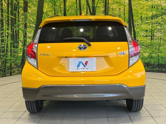 アクア X-アーバン 純正9型ナビ バックカメラ 禁煙車 ハーフレザーシート スマートキー LEDヘッド ETC オートライト オートエアコン 純正16インチアルミ Bluetooth CD DVD再生 フルセグ(15枚目)