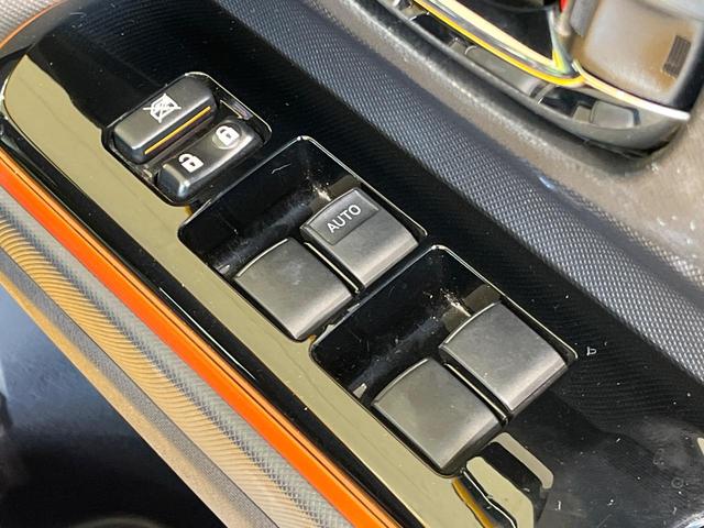 アクア X-アーバン 純正9型ナビ バックカメラ 禁煙車 ハーフレザーシート スマートキー LEDヘッド ETC オートライト オートエアコン 純正16インチアルミ Bluetooth CD DVD再生 フルセグ(31枚目)