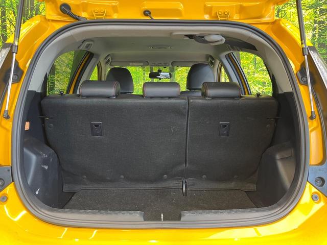 アクア X-アーバン 純正9型ナビ バックカメラ 禁煙車 ハーフレザーシート スマートキー LEDヘッド ETC オートライト オートエアコン 純正16インチアルミ Bluetooth CD DVD再生 フルセグ(36枚目)