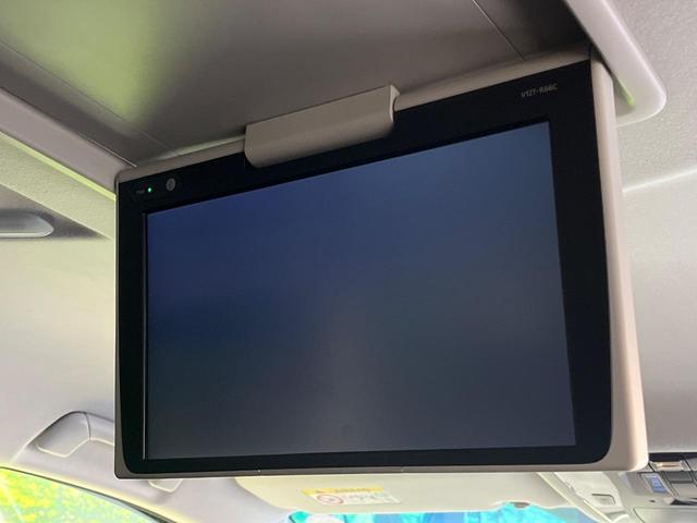 アルファード ２．５Ｓ　純正１０インチナビ　後席モニター　セーフティセンス　バックカメラ　レーダークルーズコントロール　ＬＥＤヘッドライト　両側電動スライドドア　オートマチックハイビーム　ドラレコ　ＥＴＣ　Ｗエアコン（3枚目）