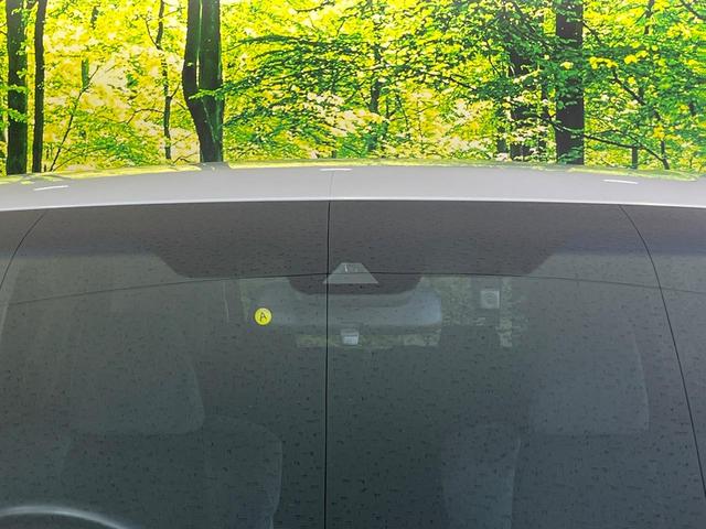 アルファード ２．５Ｓ　純正１０インチナビ　後席モニター　セーフティセンス　バックカメラ　レーダークルーズコントロール　ＬＥＤヘッドライト　両側電動スライドドア　オートマチックハイビーム　ドラレコ　ＥＴＣ　Ｗエアコン（6枚目）