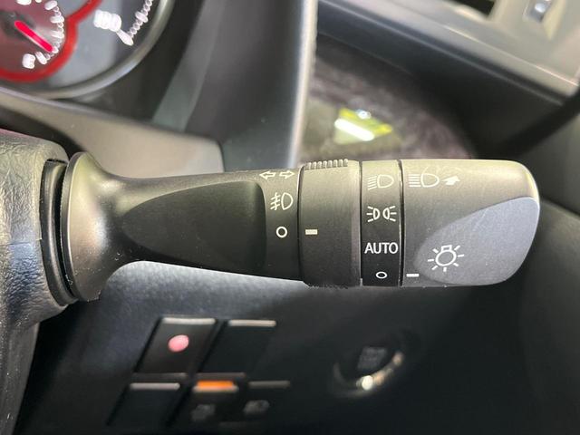 アルファード ２．５Ｓ　純正１０インチナビ　後席モニター　セーフティセンス　バックカメラ　レーダークルーズコントロール　ＬＥＤヘッドライト　両側電動スライドドア　オートマチックハイビーム　ドラレコ　ＥＴＣ　Ｗエアコン（28枚目）