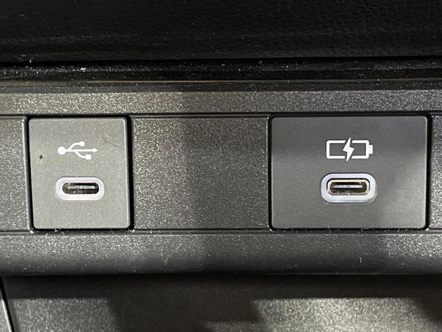 プリウス Z ガラスルーフ 純正12型ナビ 全周囲カメラ 衝突被害軽減 デジタルミラー レーダークルーズ 禁煙車 電動リアゲート シートエアコン パワーシート コーナーセンサー スマートキー LED ETC(39枚目)