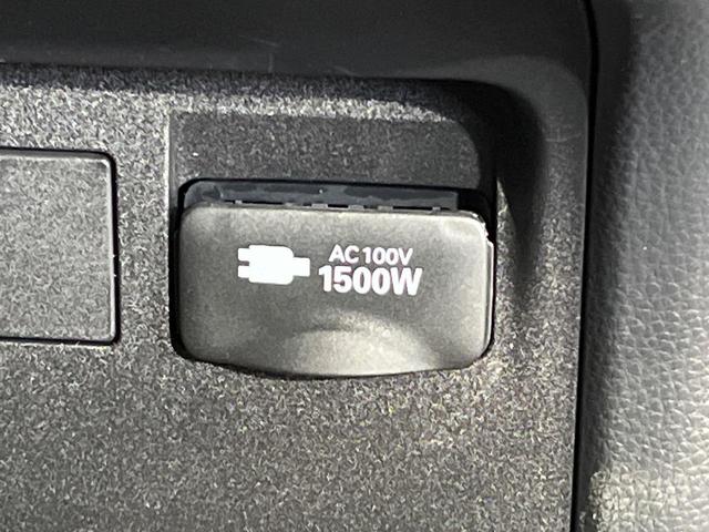 プリウス Z ガラスルーフ 純正12型ナビ 全周囲カメラ 衝突被害軽減 デジタルミラー レーダークルーズ 禁煙車 電動リアゲート シートエアコン パワーシート コーナーセンサー スマートキー LED ETC(42枚目)