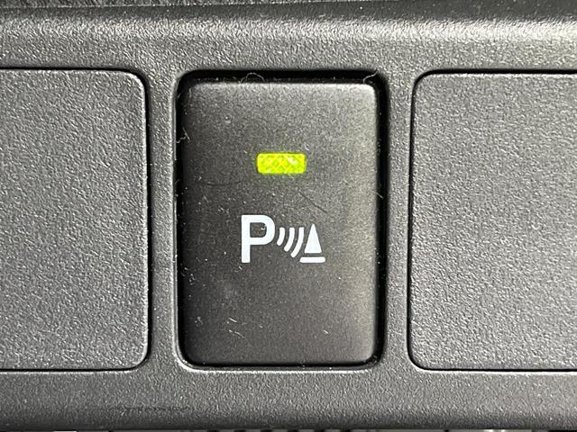 タンク Ｘ　Ｓ　電動スライドドア　純正ナビ　バックカメラ　衝突被害軽減システム　禁煙車　コーナーセンサー　スマートキー　ＥＴＣ　ロールサンシェード　オートハイビーム　オートライト　オートエアコン　Ｂｌｕｅｔｏｏｔｈ（7枚目）