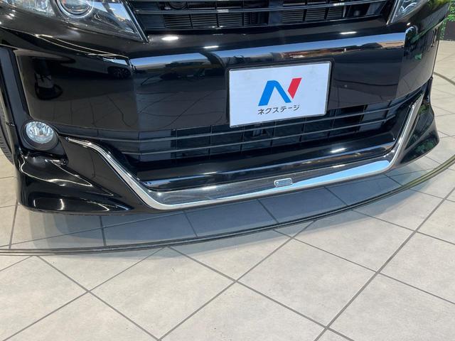 ヴォクシー ハイブリッドＶ　モデリスタエアロ　両側電動ドア　純正９型ナビ　後席モニター　バックカメラ　禁煙車　スマートキー　ＬＥＤヘッド　ビルトインＥＴＣ　クルーズコントロール　オートライト　デュアルエアコン（42枚目）