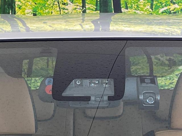 アクア リルヴィーG 純正SDナビ バックカメラ 衝突被害軽減 禁煙車 ドラレコ スマートキー LED シートヒーター ETC クルコン オートハイビーム オートライト オートエアコン 純正15インチアルミ(3枚目)