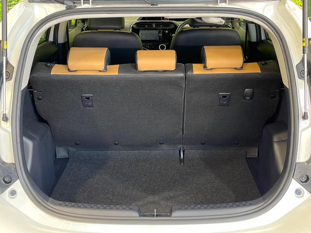 アクア リルヴィーG 純正SDナビ バックカメラ 衝突被害軽減 禁煙車 ドラレコ スマートキー LED シートヒーター ETC クルコン オートハイビーム オートライト オートエアコン 純正15インチアルミ(10枚目)