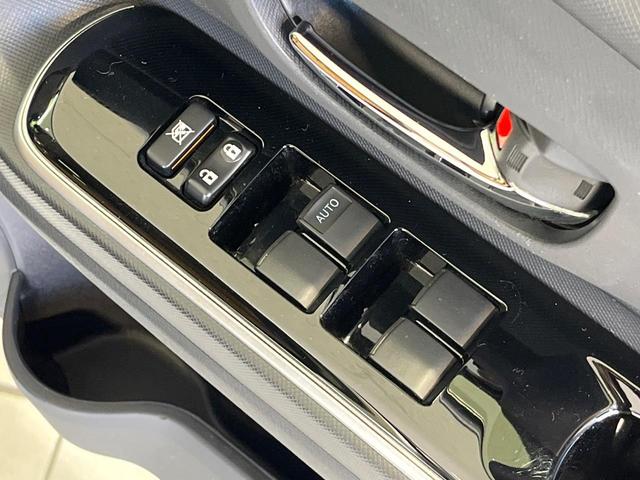 アクア リルヴィーG 純正SDナビ バックカメラ 衝突被害軽減 禁煙車 ドラレコ スマートキー LED シートヒーター ETC クルコン オートハイビーム オートライト オートエアコン 純正15インチアルミ(39枚目)