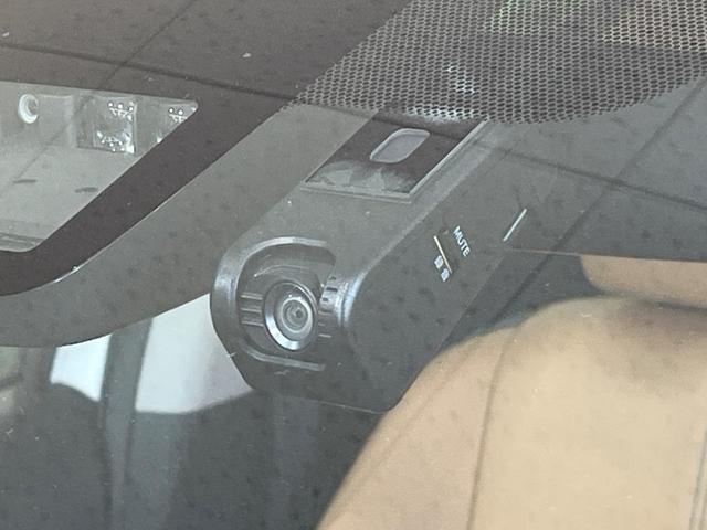 アクア リルヴィーG 純正SDナビ バックカメラ 衝突被害軽減 禁煙車 ドラレコ スマートキー LED シートヒーター ETC クルコン オートハイビーム オートライト オートエアコン 純正15インチアルミ(41枚目)