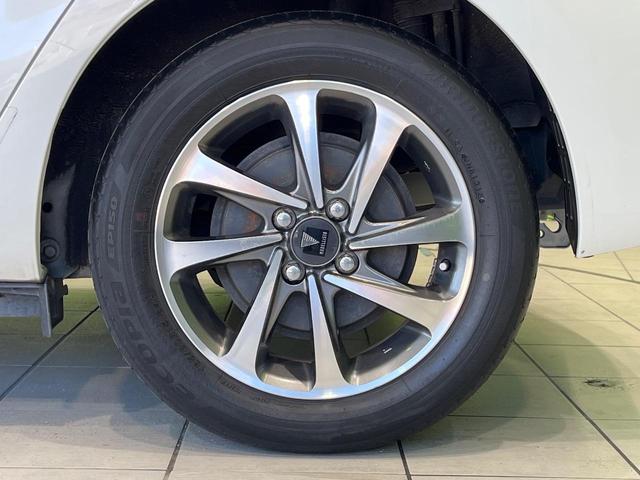 アクア リルヴィーG 純正SDナビ バックカメラ 衝突被害軽減 禁煙車 ドラレコ スマートキー LED シートヒーター ETC クルコン オートハイビーム オートライト オートエアコン 純正15インチアルミ(60枚目)